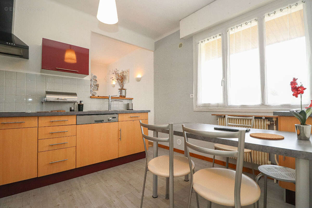 Maison à ARC-SUR-TILLE