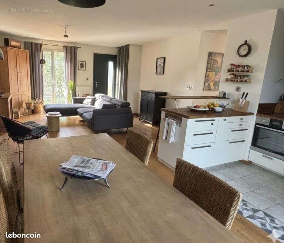 Maison à ARTIGUES-PRES-BORDEAUX
