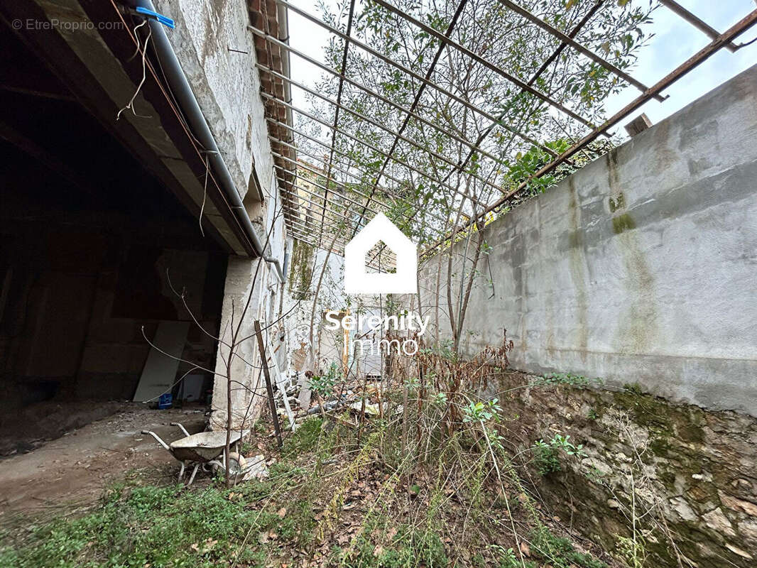 Appartement à MARSEILLE-16E