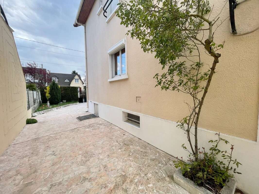 Maison à MONTFERMEIL