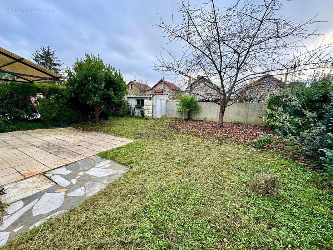 Maison à VILLENEUVE-SAINT-GEORGES