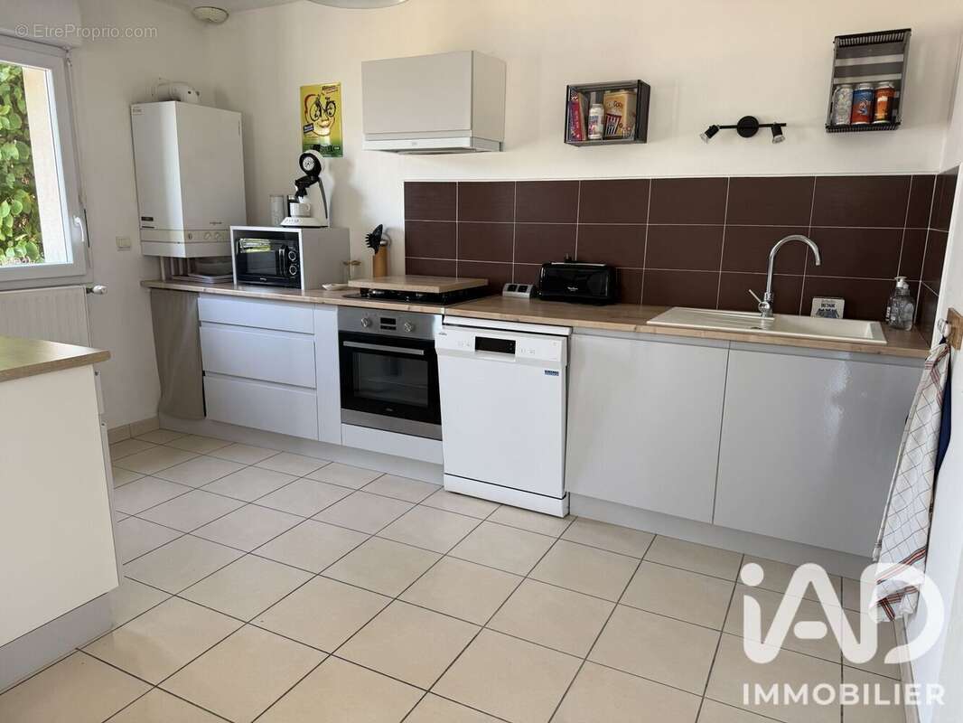 Maison 103 m² à Treffiagat  - photo 4
