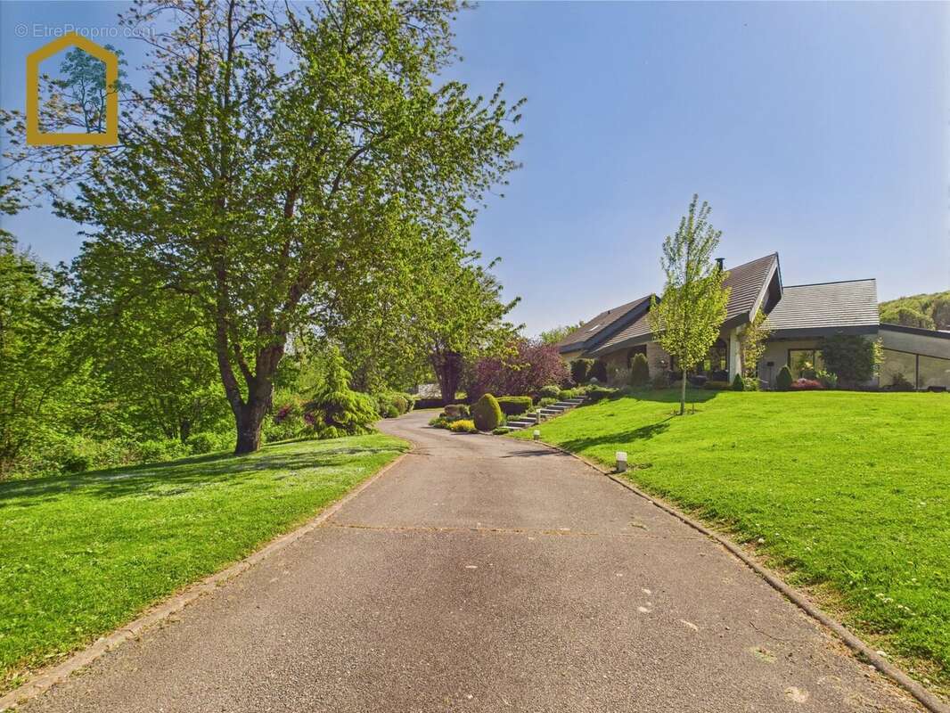 Villa avec piscine intérieure au cœur de la nature – Entre Besançon et Montbéliard - photo 17