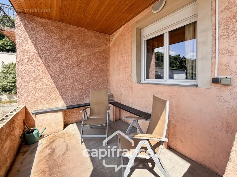 Appartement en plain-pied à vendre 4 pièces GIVORS (69) - photo 12