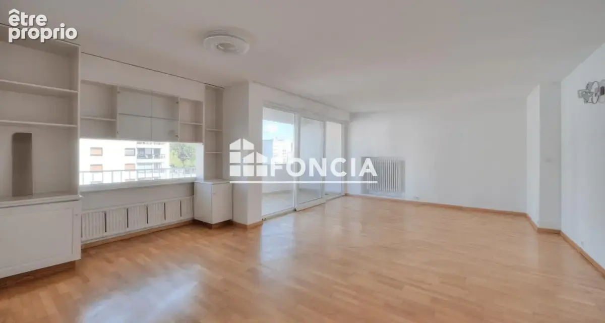 Appartement à FERNEY-VOLTAIRE
