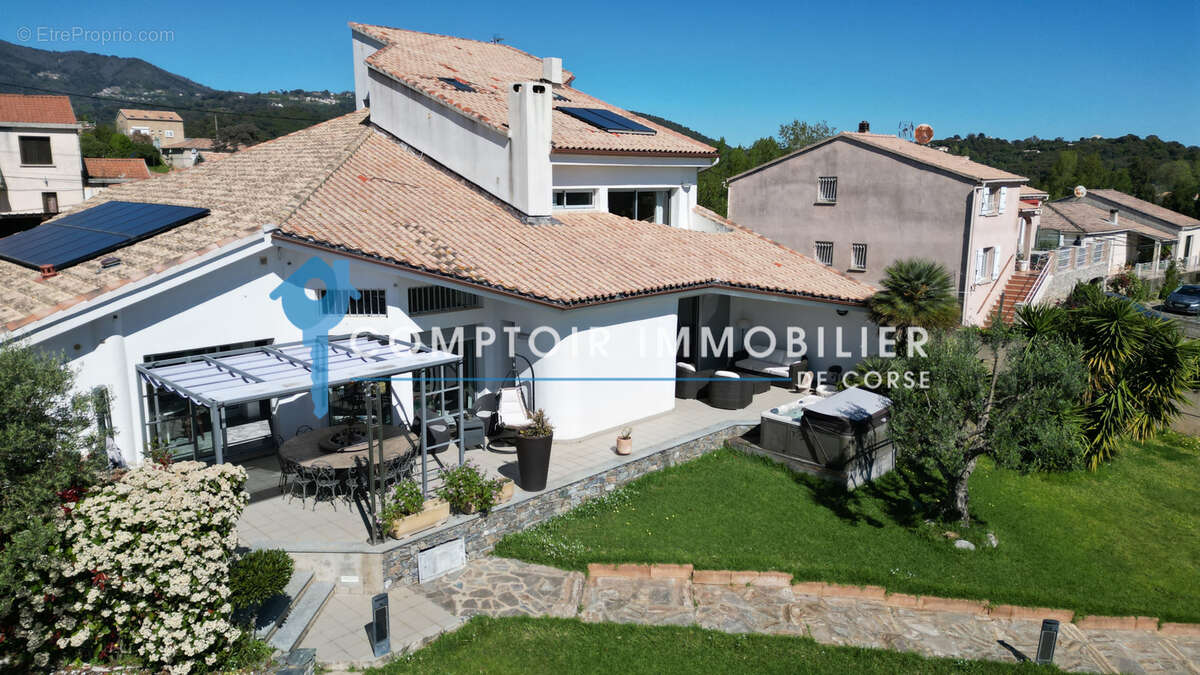 Maison à SAN-NICOLAO