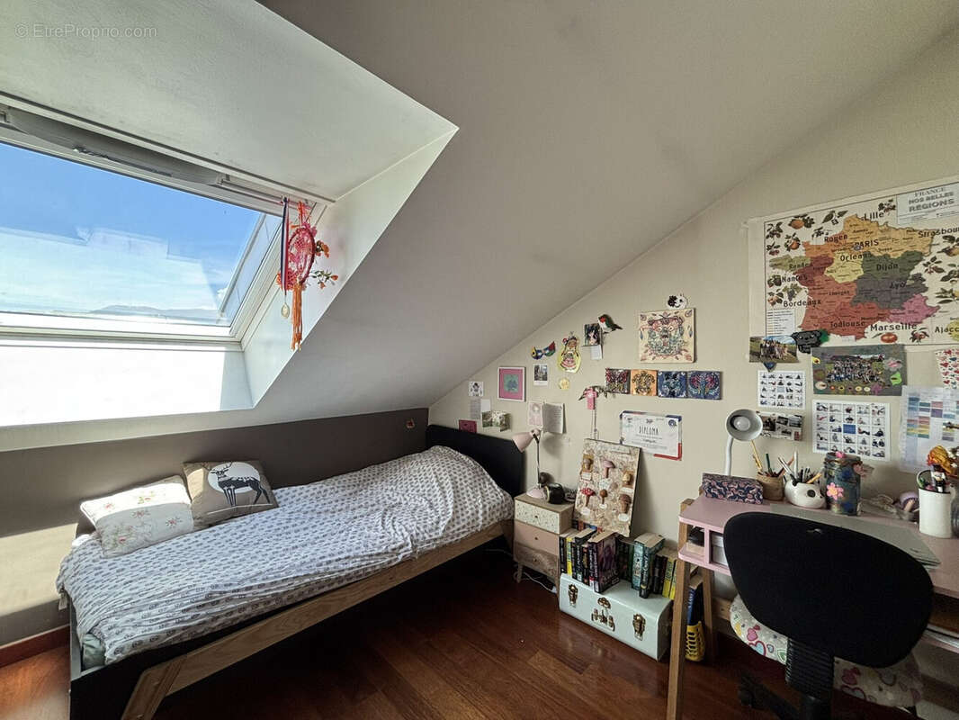 Appartement 102 m² à Annemasse  - photo 9