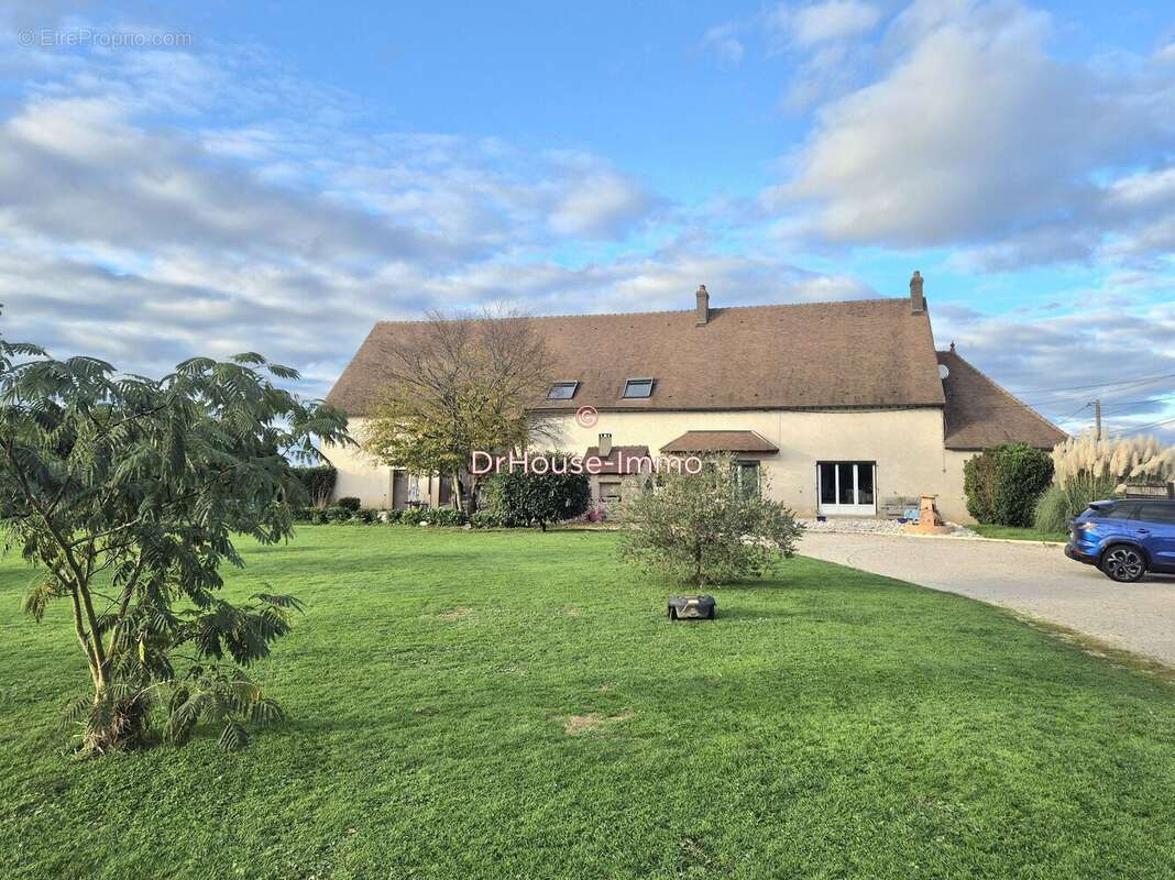 Maison à CHALON-SUR-SAONE
