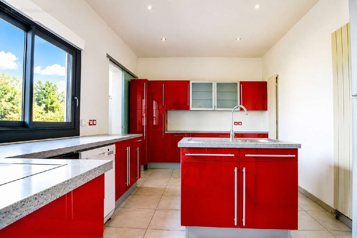Maison 80 m² à Yerres  - photo 4