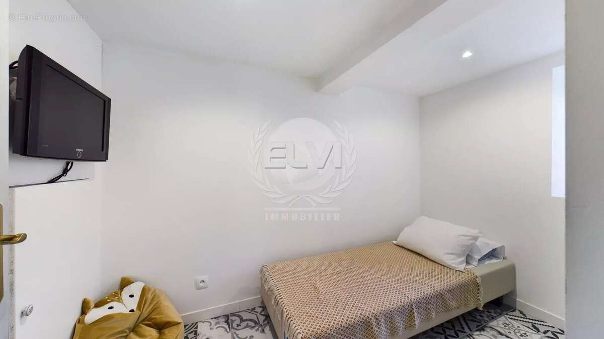 Maison à PLAN-DE-LA-TOUR