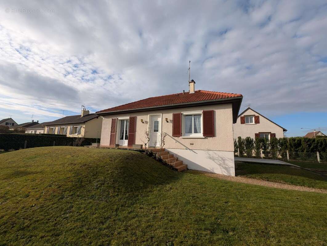 Maison 66 m² à Mezidon-Canon  - photo 6