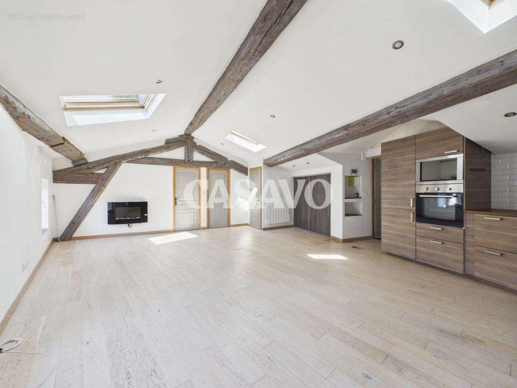 Appartement à LYON-1E