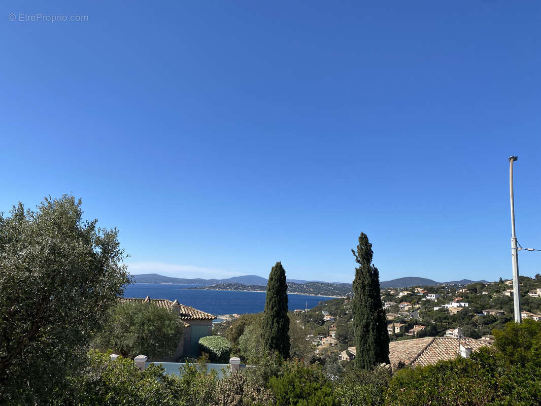 Maison à LES ISSAMBRES