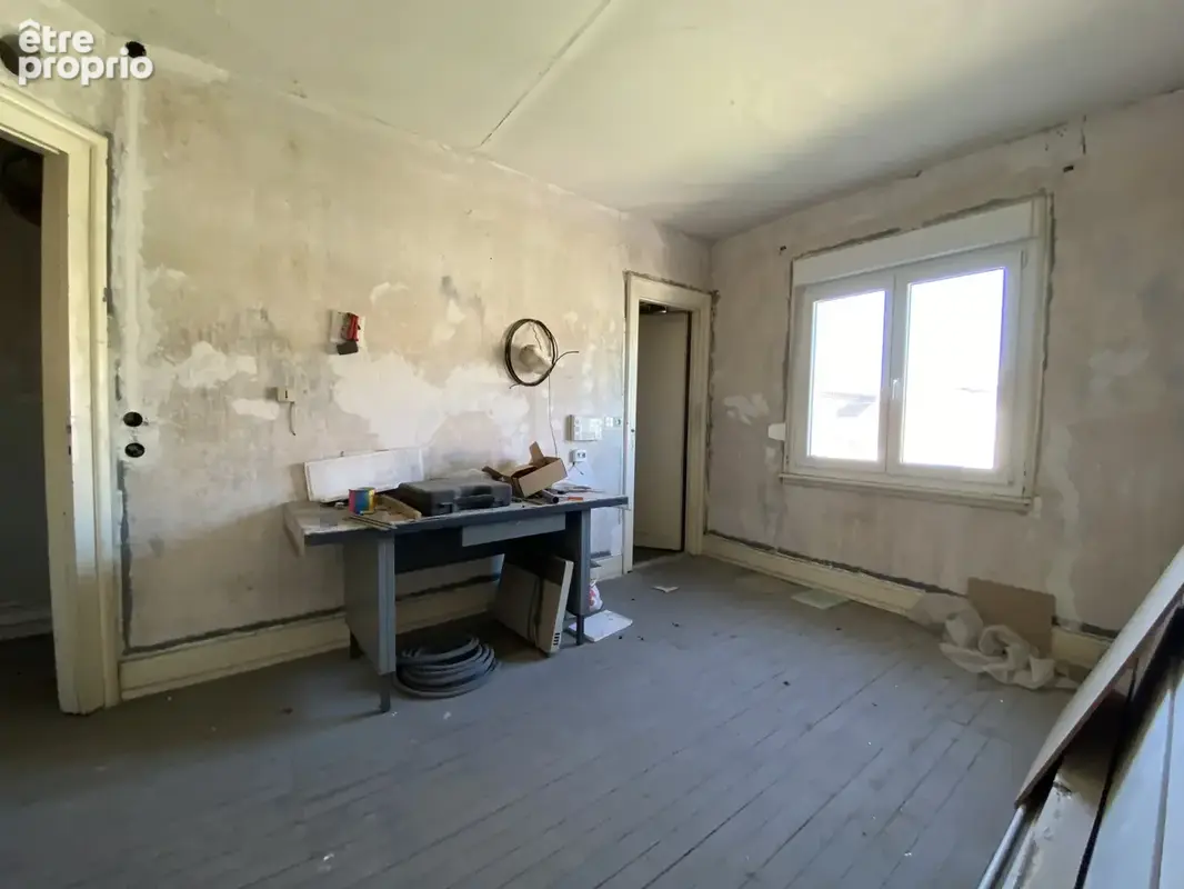 Maison individuelle de 129 m2   Idéale famille ou investissement locatif   Anciennement composée de deux habit - photo 11