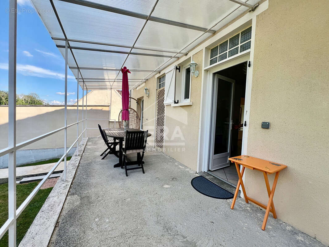 Maison à MONTEREAU-FAULT-YONNE