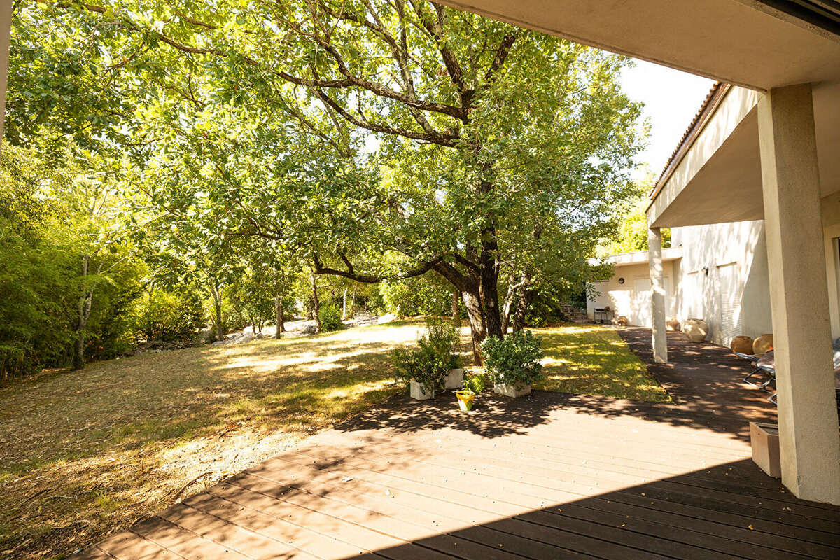 Maison à SAINT-MARTIN-DE-LONDRES