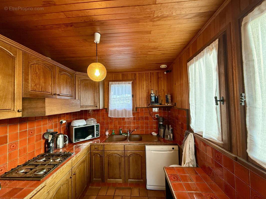 Maison à SAINT-JORIOZ