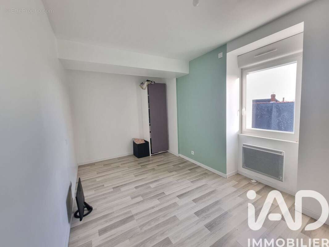 Photo 3 - Maison à LA POUEZE