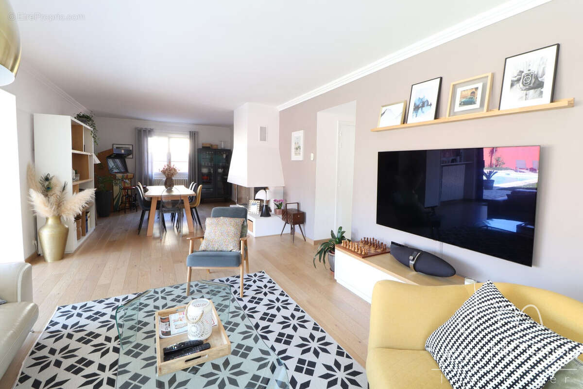 Maison à SAINT-PERAY