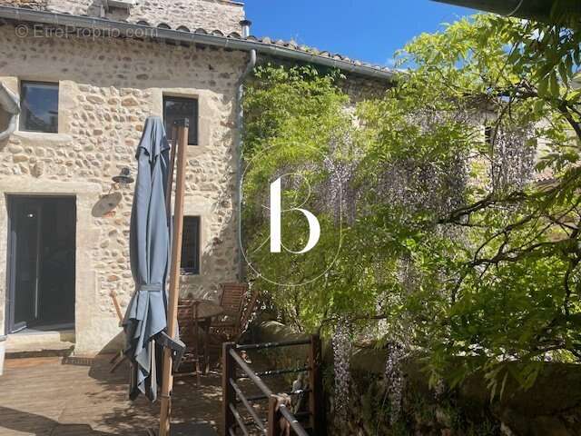 Maison 30 m² à Barjac  - photo 17