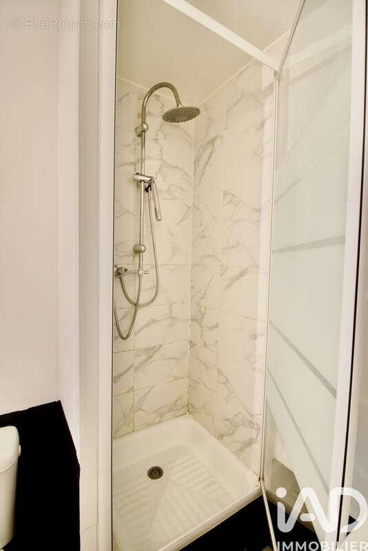 Photo 3 - Appartement à MARSEILLE-5E