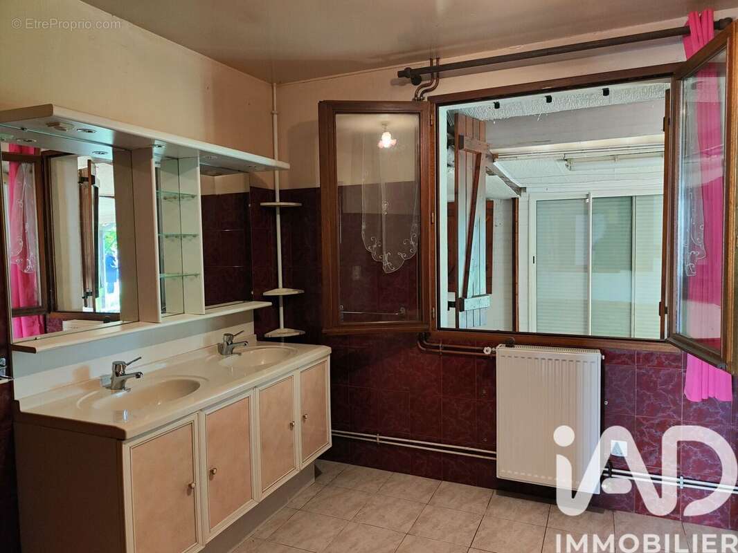 Photo 9 - Maison à LAVARDAC