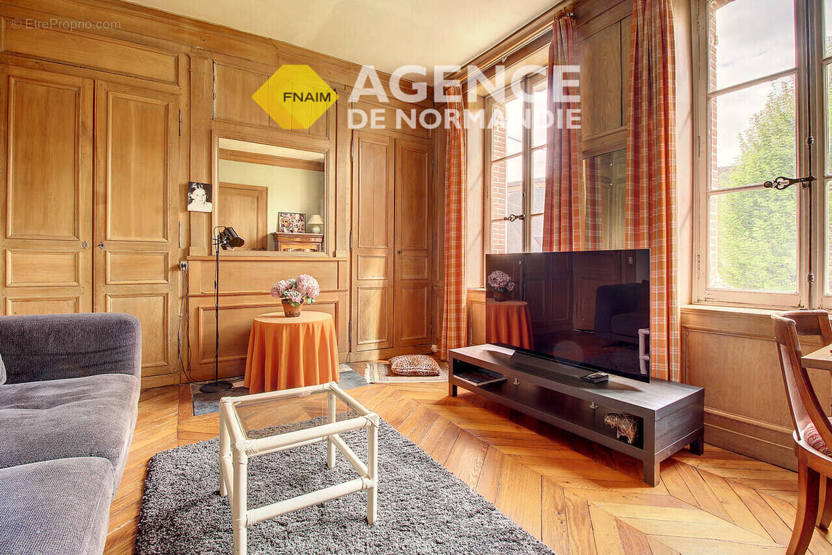 Maison à L&#039;AIGLE