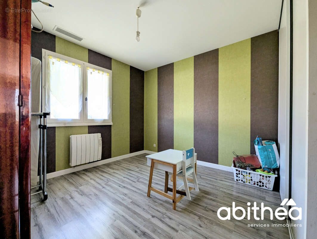 Maison à SAINT-CIERS-D&#039;ABZAC