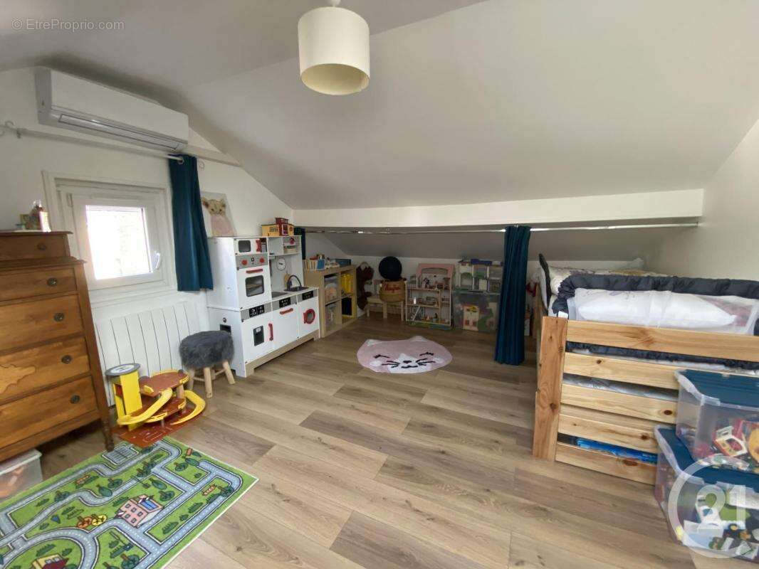 Maison à BONNEUIL-SUR-MARNE