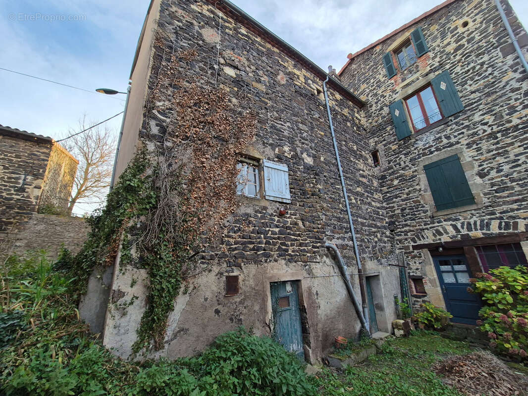 Maison à SAINT-SANDOUX