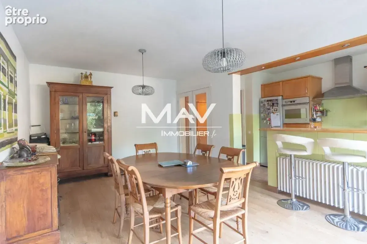 Appartement 6 pièces 250 m² à vendre à Tourcoing (59200) - photo 5