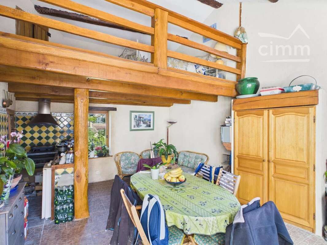 Appartement à GAGNIERES