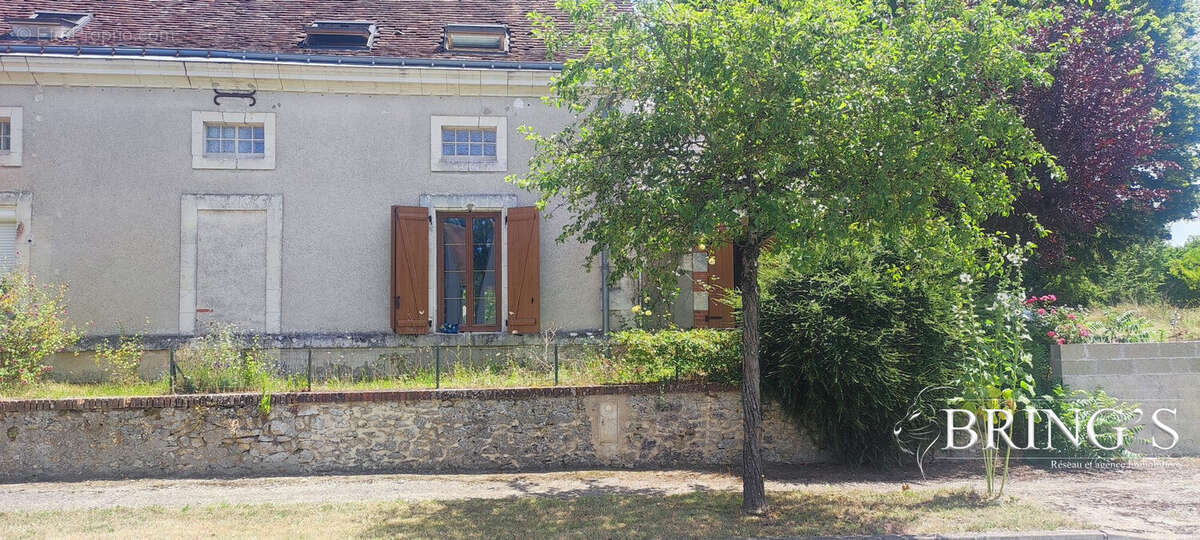 Maison 100 m² à Saint-Flovier  - photo 6