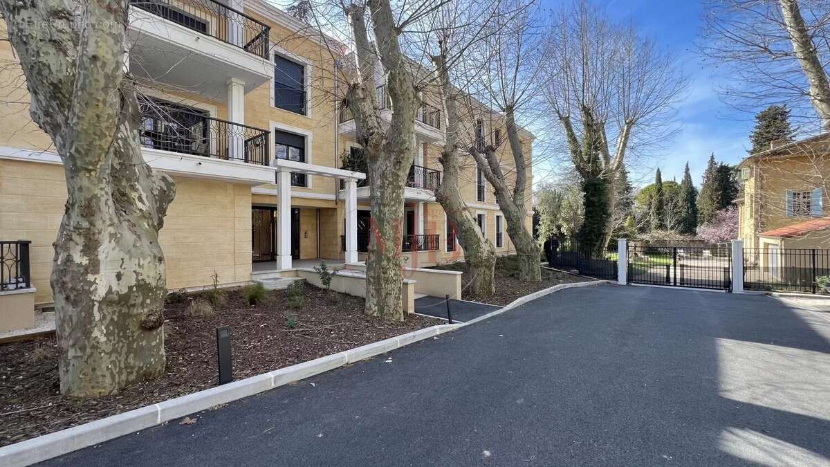 Appartement à AIX-EN-PROVENCE