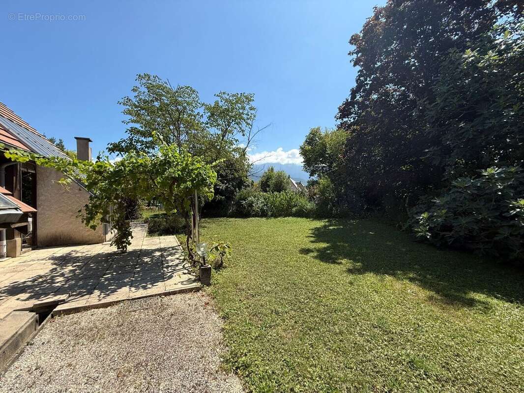 Maison à MONTBONNOT-SAINT-MARTIN