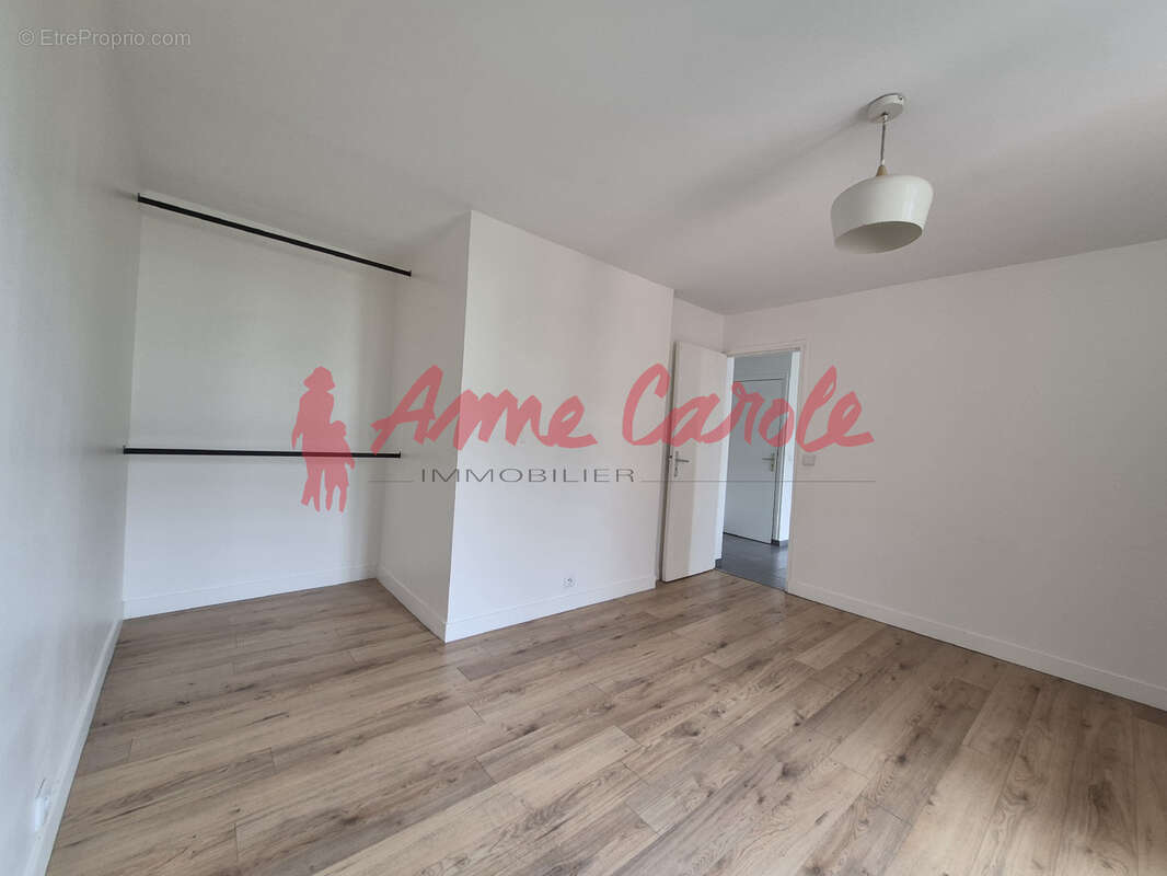 Appartement à LE PERREUX-SUR-MARNE