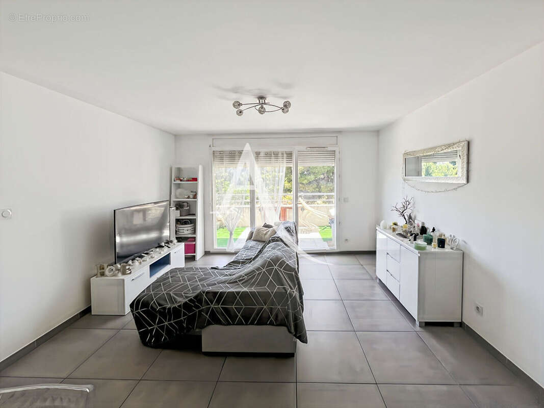Appartement à MARSEILLE-13E