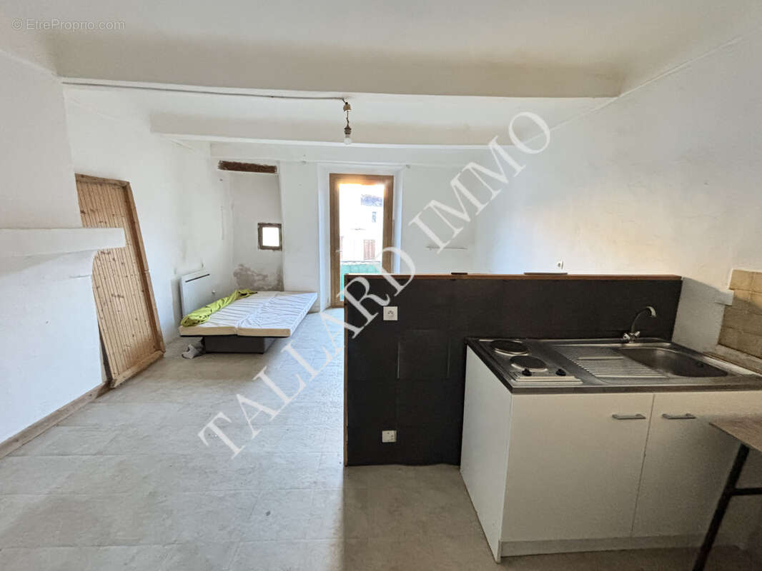 Appartement à TALLARD