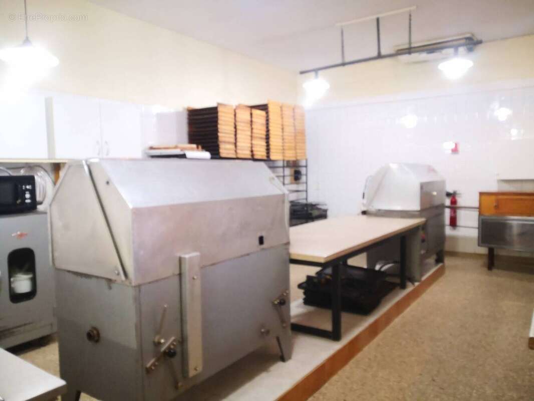 Vends fonds de commerce chocolaterie (fabrication et vente) - photo 4