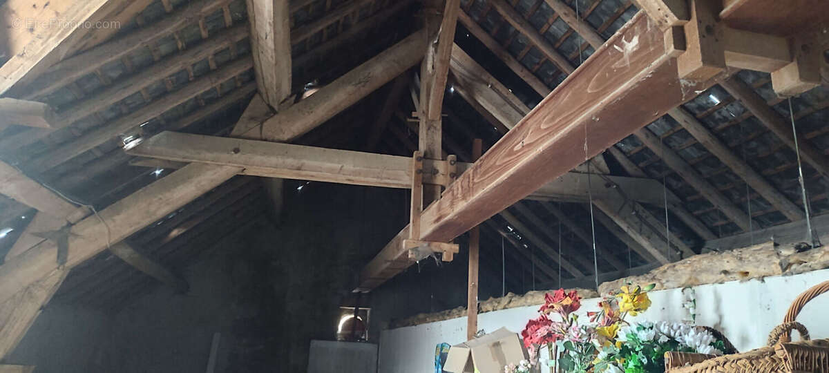 Appartement à ETANG-SUR-ARROUX