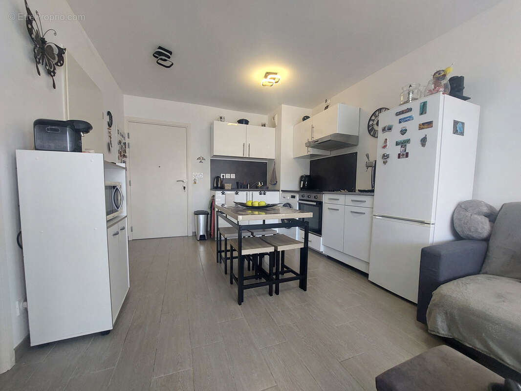 Appartement à LA LONDE-LES-MAURES