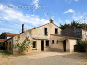 Maison à VIHIERS