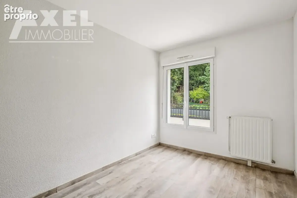 Appartement 60 m² à Elancourt  - photo 9