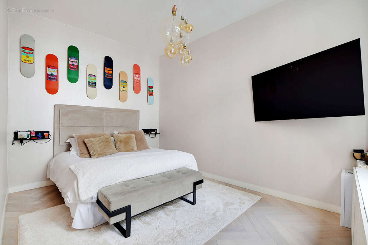 Appartement à SURESNES