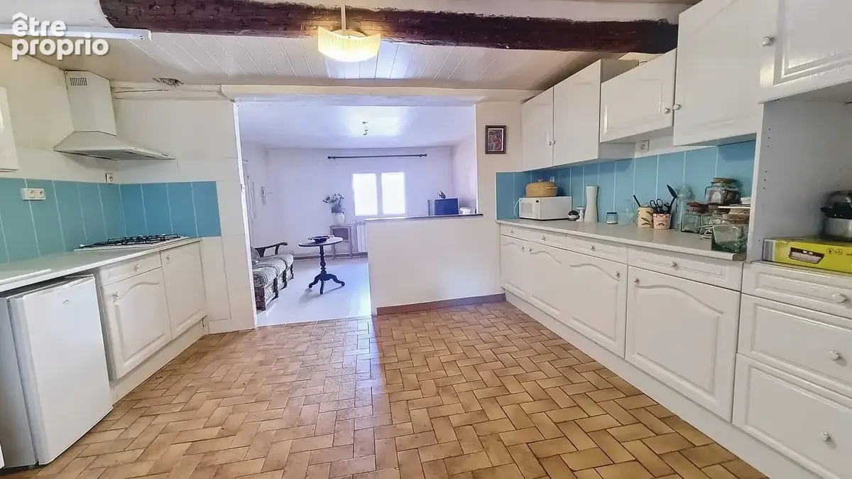 Maison 6 pièces 222 m² à vendre à Carpentras (84200) - photo 2