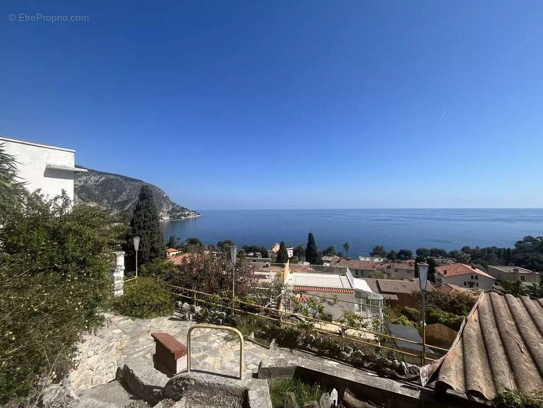 Appartement à EZE