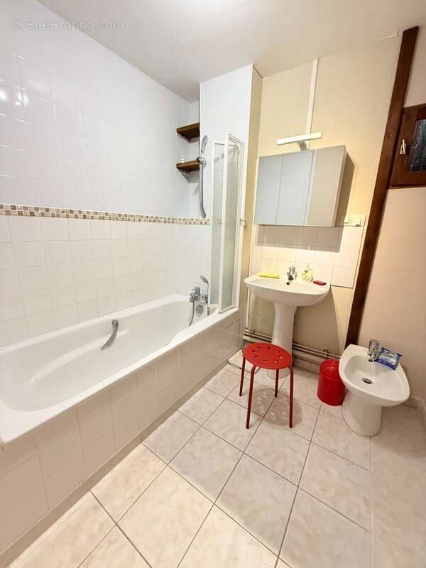 Maison à FRESSELINES