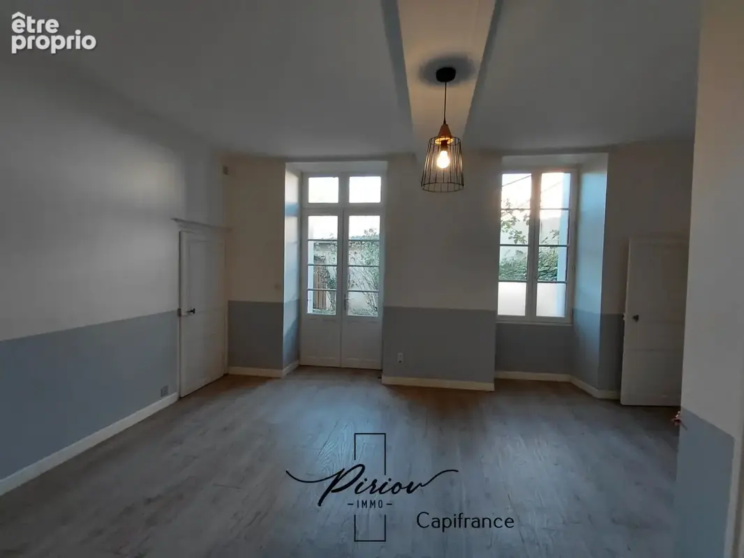 Immeuble de rapport, T2, T3, T3, proximité château, centre ville - photo 9