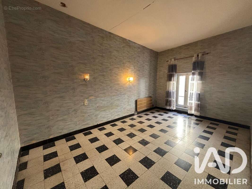 Maison 88 m² à Conilhac-Corbieres  - photo 4