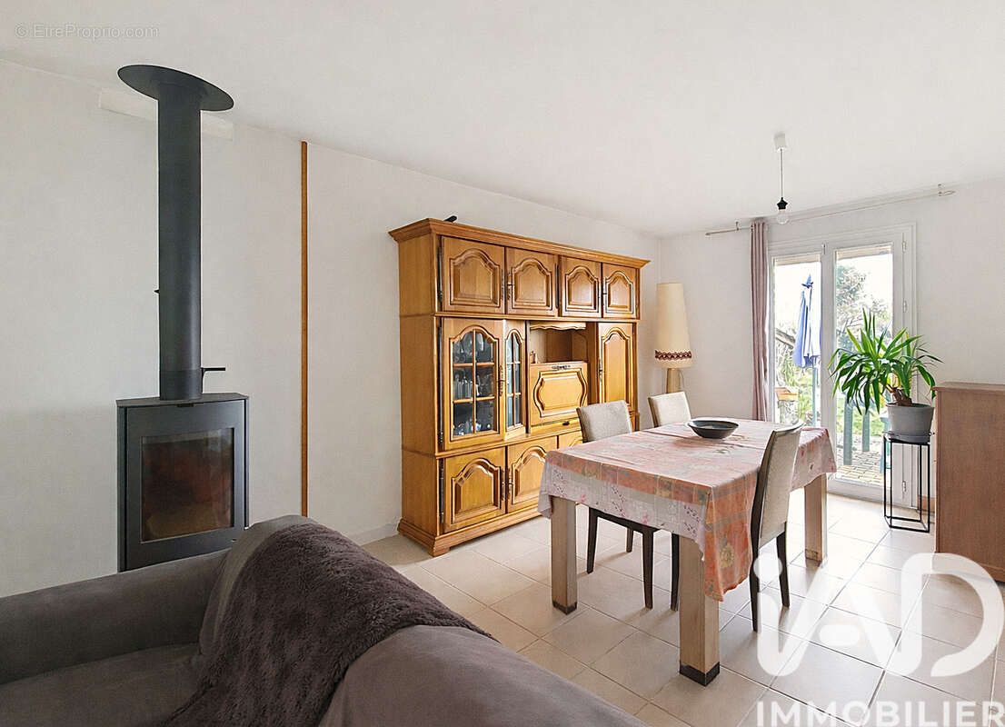 Photo 4 - Maison à LE PERRAY-EN-YVELINES